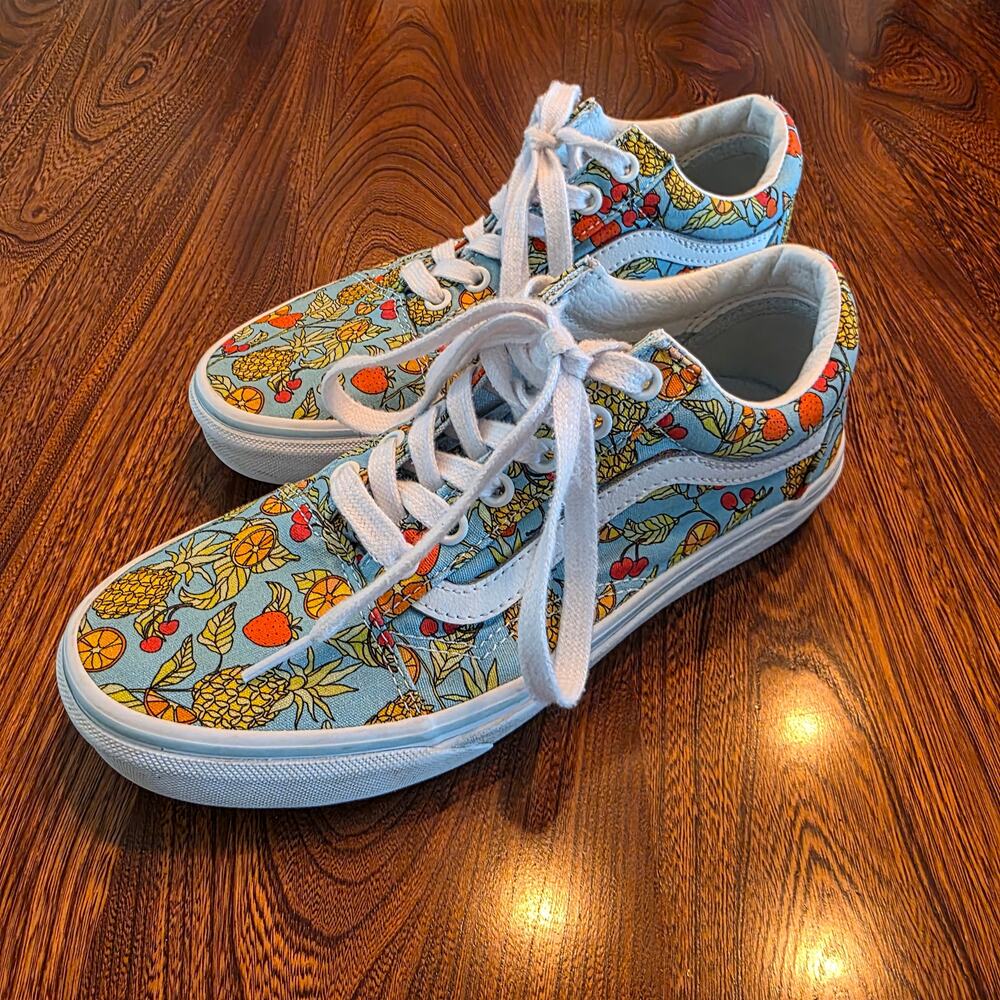 VANS Old Skool Low Top Skate Shoes Sneakers Fruit Pineapple Cherry Womens SZ 7.5